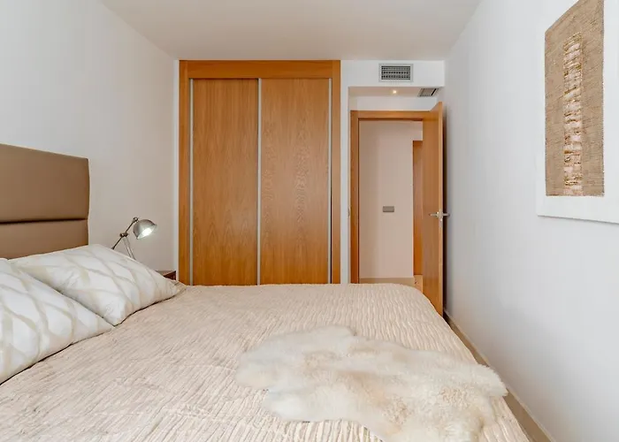 Modern 2 Bed In Marbella-san Pedro Apartamento *